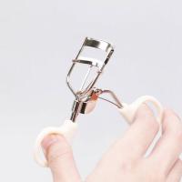 ราคา Oni Eyelash Curler 1pc #White โอนิ ที่ดัดขนตาคุณภาพดีขนาดเหมาะมือ น้ำหนักเบา รูปทรงที่โค้งเข้ารูปตาง่ายต่อการดัด. (26012429495)