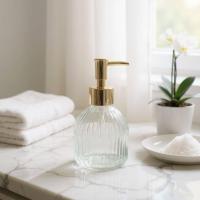 ราคา ขวดปั้ม ขวดแก้ว หัวปั้มสแตนเลสสีเงินสีทอง ขวดใสสบู่เหลว ขนาด 200 ml. รุ่น 3757 (29593066938)