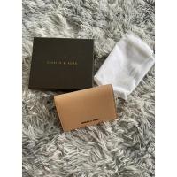 ราคา ส่งต่อกระเป๋าสตางค์ Charles&Keith ของแท้ ซื้อมาจากสิงคโปร์ (12223545566)