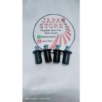 ราคา หนึ่งชุดยาง VISOR NUTS CB150R LED CB 150 R LED ฝาครอบน็อตยางเมตร CB150R LED (44405795636)