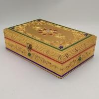 ราคา กล่องไม้ บุกำมะหยี่ ปิดทอง เก็บของใส่พระ เดินเส้นล้านนา มีกระจก (20957541755)