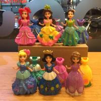 ราคา โมเดลเจ้าหญิงเปลี่ยนชุดได้ 6 นาง + 12 ชุด (800123006)