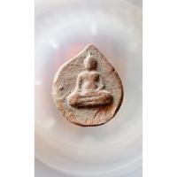 ราคา พระกลีบบัว เนื้อดินเก่า No.42639165 (45750070679)