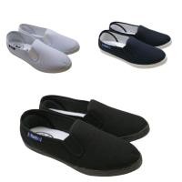 ราคา Buddy 3-113 รองเท้าผ้าใบสุภาพบุรุษ Basic Canvas Shoes (6841354694)