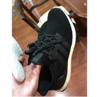 ราคา รองเท้า Adidas Ultra Boost 4.0 Core black บ้างจ้า ไซส์ 9.5 UK 10US 44 EU ราคาถูกของพนักงาน ของแท้แน่นอน ของมือ1 (2674381001)