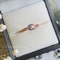 ราคา แหวนพลอยอความารินสีฟ้าอ่อน เจียระไนทรงไข่ 4x6 mm.ก้านแหวนฝังพลอยเพทายขาว (40969085397)