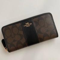 ราคา COACH ACCORDION ZIP WALLET IN SIGNATURE CANVAS #F54630 (7217409658)