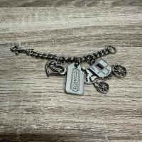 ราคา Coach charm ชาร์ม พวงกุญแจ ห้อยกระเป๋า (25566867648)