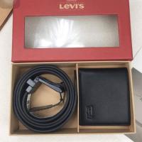 ราคา Levi's กระเป๋าสตางค์+เข็มขลัด ลีวายส์ (3706351951)