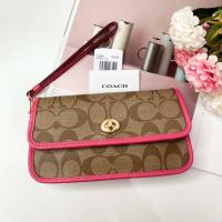 ราคา กระเป๋าคล้องมือ COACH ORIGINALS WRISTLET IN SIGNATURE CANVAS C2299 C2298 มือ 1 แท้ % (13004060773)
