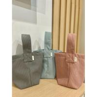 ราคา POLI.PUFF กระเป๋าผ้าลูกฟูกใบเล็กสุดน่ารัก (24158626194)