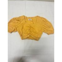 ราคา เสื้อครอปคอวี แขนตุ๊กตา (24282040718)