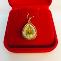 ราคา จี้พระแก้วมรกตเลี่ยมทอง ทองแท้75% เลี่ยมกันน้ำ (1936522135)