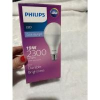 ราคา ซื้อมาผิด size ค่ะ [PHILIPS] หลอดไฟ PHILIPS LED bulb Durable Brightness 19W E27 Daylight (40322126926)