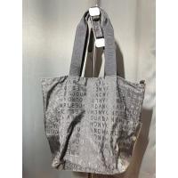 ราคา กระเป๋าแบรนด์Charles Jourdan (15498436043)