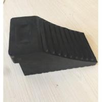 ราคา ยางหยุดล้อ แบบสามเหลี่ยม ห้ามล้อ รถเก๋ง ยางหนุนล้อ รถเก๋ง ยางหยุดล้อ กันรถไหล หนุนล้อ WHEEL STOP มีหลายขนาด (22820255947)