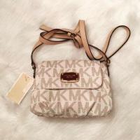 ราคา กระเป๋า Michael Kors Jet Set Small Flap Crossbody (604601166)