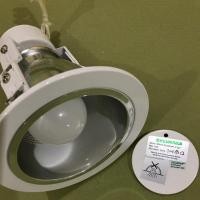 ราคา (มือสอง) โคมไฟดาวน์ไลท์ SYLVANIA BRAVO ECONOMY 4“ สีขาว (6238863453)