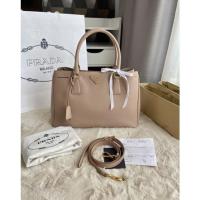 ราคา Prada Saffiano Lux 33 1-Zips สีCammeo ปี12 (22216718403)