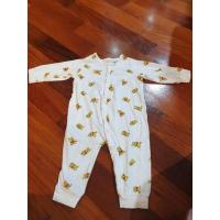 ราคา Bodysuit/Jumpsuit/Romper ชุดนอน บอดี้สูท จั๊มสูท Disney แท้ ลายหมีพูห์ Winnie the pooh ส่งต่อสภาพดี 9-12m (20224338600)