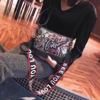 ราคา กระเป๋าสะพายข้าง ยูนิคอร์นปักเลื่อม เก๋ๆ (27426815824)