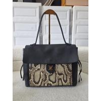 ราคา LV LOCK ME PYTHON MM Monogram Shoulder Exotic Handbag y14 (47600157476)