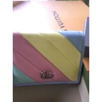 ราคา Gucci กระเป๋าสตางค์ใบสั้นมือสองของแท้ (23977797860)