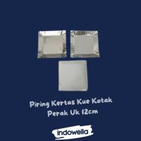 ราคา จานกระดาษเค้กสี่เหลี่ยมสีเงิน (41172683602)