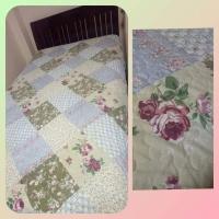 ราคา ผ้าปูรองนอน คลุมเตียง คลุมโซฟา มีเม็ดกันลื่น 4.6 ฟุต มือสอง (11588384053)