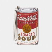 ราคา Coach Phone Wallet With Campbell's (1010591322)