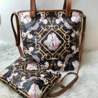 ราคา กระเป๋าสะพาย UNICORN จากร้าน MORNING SCARF สาขาสยาม ซื้อ1 แถมกระเป๋าใบเล็ก มือสองสภาพดี90% มีตำหนิ2จุด พร้อมส่ง (1402456225)