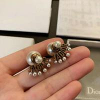 ราคา ต่างหู Dior มุกทับหลัง สี Gold Antique งาน Hi-end Quality เทียบ 1:1 (4232322479)