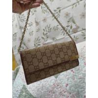 ราคา พร้อมส่ง**กระเป๋าสตางค์มีสาย Gucci แท้มือสอง (24719292258)