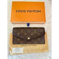 ราคา lv sarah monogram wallet (25467708925)