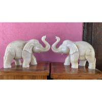 ราคา ช้างคู่บารมี เเกะสลักหินอ่อน (21153962747)