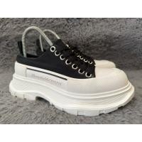 ราคา รองเท้ามือสอง Size 36 ยาว 22.5 cm (41321411003)