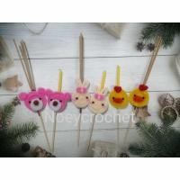 ราคา ธูปเทียนปักกระทง ธูปเทียนกระทง ธูปเทียนปักกระทงลวดกำมะหยี่ คละแบบ 50 คู่ (41172990820)