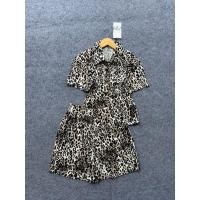 ราคา ชุดเซ็ท Zara เสื้อเชิ้ต กางเกงขาสั้นพิมพ์ลายทั้งชุด (41700388752)