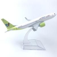 ราคา [16cm] โมเดลเครื่องบิน jin air Boeing B737 สายการบินเกาหลี ทำด้วยเหล็ก มีฐานตั้งโชว์ให้ สวย งานละเอียด - ของขวัญ (24451192508)