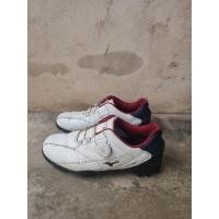 ราคา MIZUNO GOLF รองเท้ากอล์ฟหนังแท้ มือสอง (14792594356)