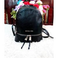 ราคา MICHAEL KORS WOMEN'S LEATHER BACKPACK BLACK มือสอง ของแท้ ไม่มีตำหนิ (19993004231)