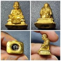 ราคา หลวงพ่อทวด สก. พระปรมาภิไธย ย่อ พิมพ์ลอยองค์ เนื้อทองฝาบาตร อุดผงเก่า วัดห้วยมงคล พิธีใหญ่ ของแท้ หายาก (23219176526)