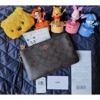 ราคา ของแท้!! % พร้อมส่ง Coach คล้องมือ 2 ซิป size L (มือ1) (5654871368)