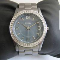 ราคา Dknyแท้ (1141919289)