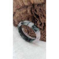 ราคา J249 กำไลหยกพม่าสีเขียวมอสขาวม่วงอมชมพู เนื้อวุ้น (21984314065)