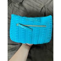 ราคา กระเป๋าเครื่องสำอางค์ หนังแท้ แบรนด์ ElizabethArden แท้ (25908047964)