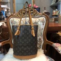 ราคา กระเป๋าหลุยส์ หนังแท้ สภาพดี (6597557305)