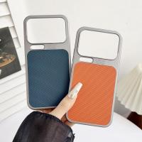 ราคา สําหรับ Xiaomi 17, 17 Pro, 17 Pro Max กรณี ELVEV ป้องกันลายนิ้วมือสามเหลี่ยมรูปแบบ PU หนัง Hard PC โทรศัพท์ (25697435435)