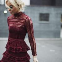 ราคา ชุดสีแดงเข้ม เดรสลูกไม้ออกงาน ป้ายRoselaniUsed (25069433337)