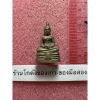 ราคา รูปหล่อหลวงพ่อโสธร ไม่ทราบปี พระคมสวย (51401463973)